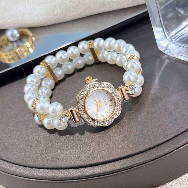 New Elegant Pearl Diamond-Encrusted Elastic Band Watch Vintage Luxury Bracelet Style Convenient for Ladies Quartz Wristwatch 26W0203