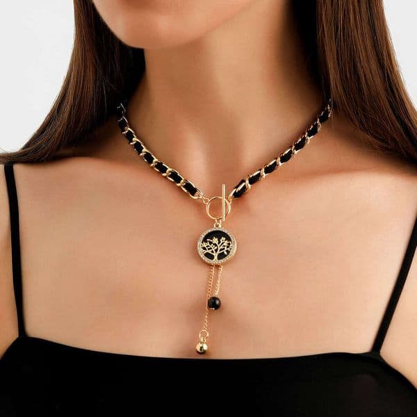European and American Hot Sale High-End Black Velvet Necklace Wrapped Heart Imitation Mother-of-Pearl Tassel Pendant Collarbone Chain