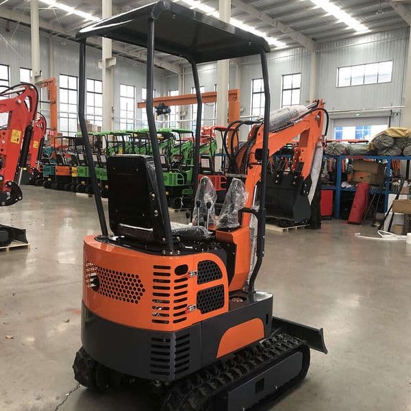 Compact Crawler Mini Excavator 0.85 Ton with Ergonomic Foot Pedals Precise Travel Control Small Tracked Digger for Delicate Yard Work