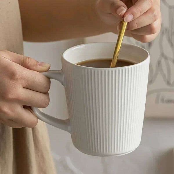 Embossment Ceramics Nordic Style Milk Coffee Mug with Handle Household Office Pratical Water Cup Solid Color Striped Shape 26W0204