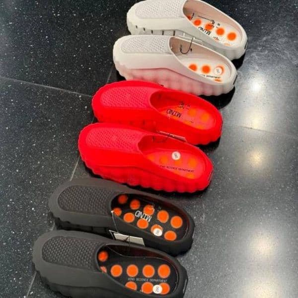 2026 New Big Size US5-14 Mind 001 Sports Sandals Mens Womens Pregame Mules Solar Red Mind-001 Recovery Slides Light Smoke Grey Mind001 Clogs Black Mind 002 Sneakers