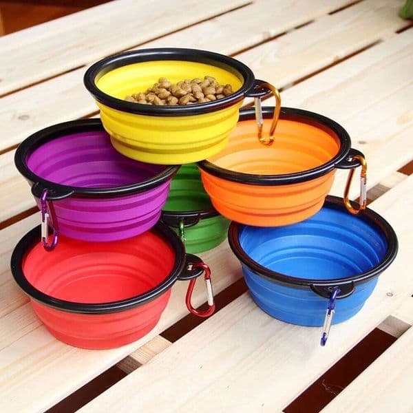Dogs Feed Supplies Silicone Portable Puppy Water Container with Carabiner Folding Cats Bowl Travel Pets Accessories 26W0205