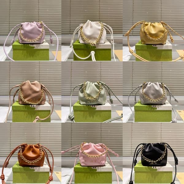 Elegant Messenger Bag For Women Sheepskin Large Capacity Fashion Handbag Halloween Party Birthday Chic Shoulder Bag