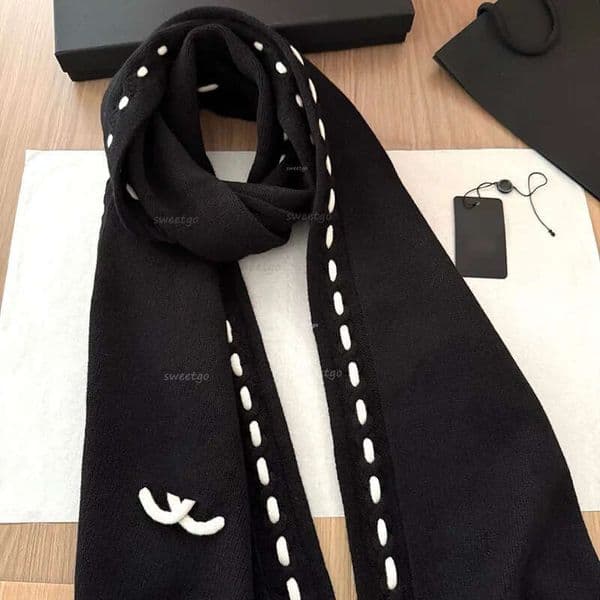 Designer Scarf Womens Winter Warm Thick Scarf 100% Cashmere Double Sided Dual Purpose Trendy Letter Jacquard Long Double Side Color Designers Lady Classic Scarves