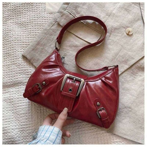 Large-capacity pleated armpit for women 2025 new retro commuter temperament motorcycle old style shoulder bag Z260207