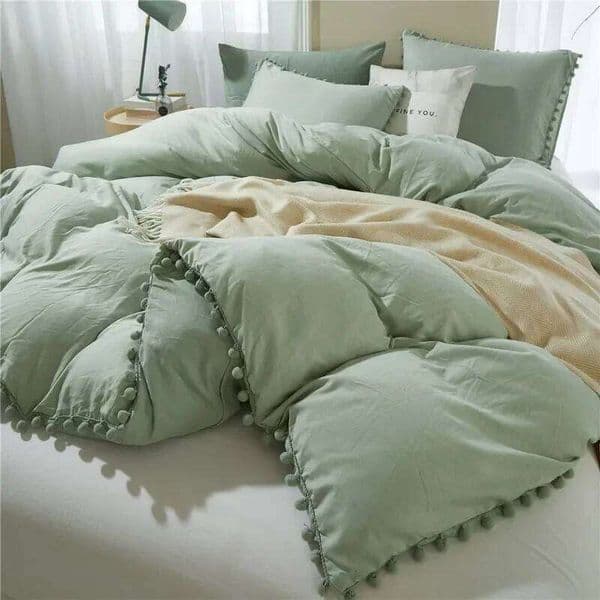 Solid Color Soft Washed Duvet Cover 3 Pieces Pillowcase Bedding Set for Twin Full Queen King Size Cute Pom-pom Decoration 26H0207