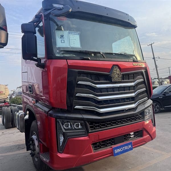 Durable Rear Eight Wheel HOWO 371 Dump Truck - Ideal For Heavy Load Transport