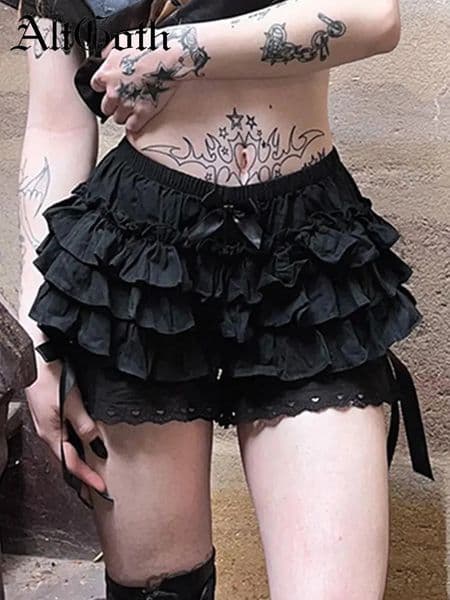 AltGoth Mall Goth Lolita Lace Short Aesthetic Cute Sweet Bow Patchwork Shorts Y2k Egirl Emo Alternative Kawaii Outfits 260203