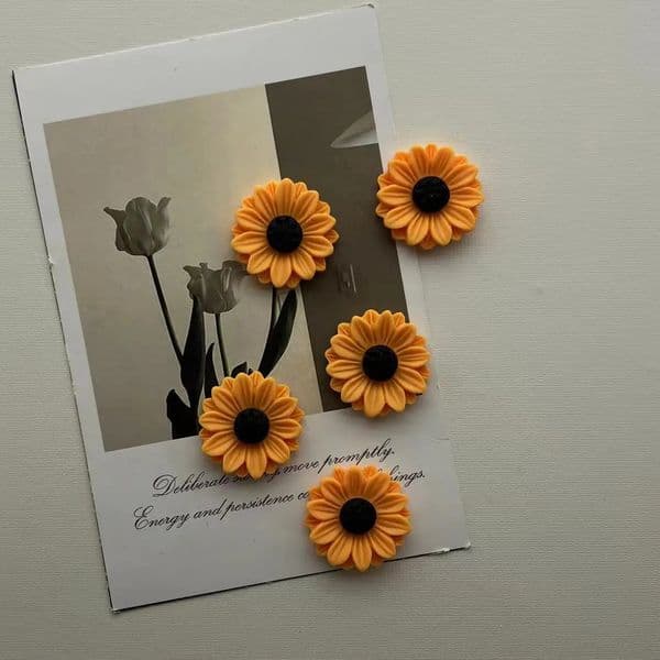 5pcs Resin Sunflower Magnet Sturdy Kitchen Fridge MagnetOffice Organizer Suitable For Holiday Gifts And Home Decoration 260122BJ