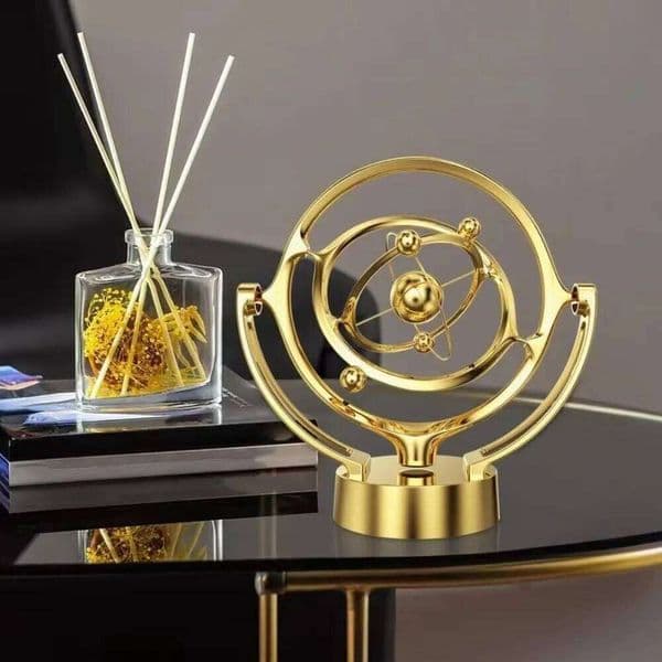 Portable Rotating Wobbler Gold/Silver with Base Earth Perpetual Motion Model USB Battery Dual Use 26H0209