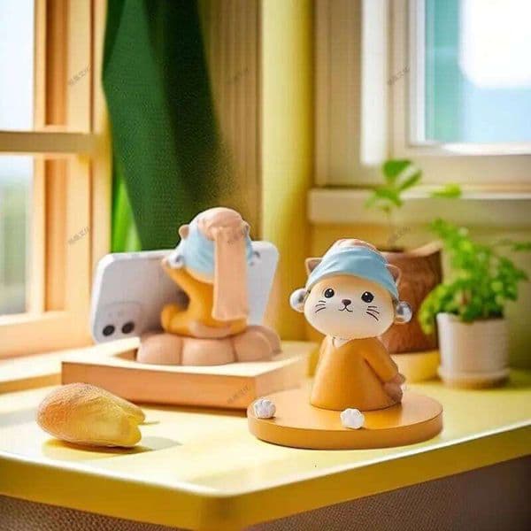 Cute Kitten Stand Holder Decorative Desktop Decor Cat Figurine with Pearl Accents Tablet & Phone 26H0209