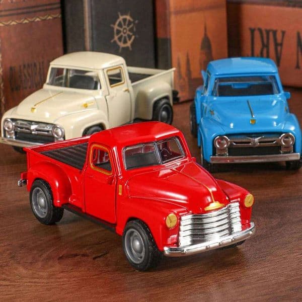 1:43 Vintage Pickup Truck Model Pull-Back Toy with Opening Doors, Realistic Detail Design, Collectible, Classic Car 26Y0209