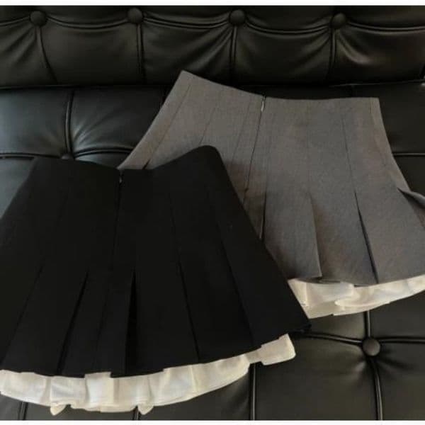 Elegant Women's Unisex Season-proof A Line Skirt with Flowing Pleats