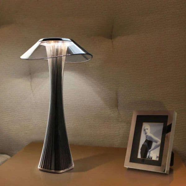 USB Touch Eye Protection Table Dimmable LED Desk Lamp for Bedroom Bedside Coffee Bar Art Decor Lighting Creative Light Gift C260210