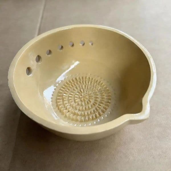 1PCS Compact Garlic Grater Resin Herb Bowl Handcrafted Grinding Utensil For Home Cooking Kitchen Handmade Tool Ginger Cilantro 260208