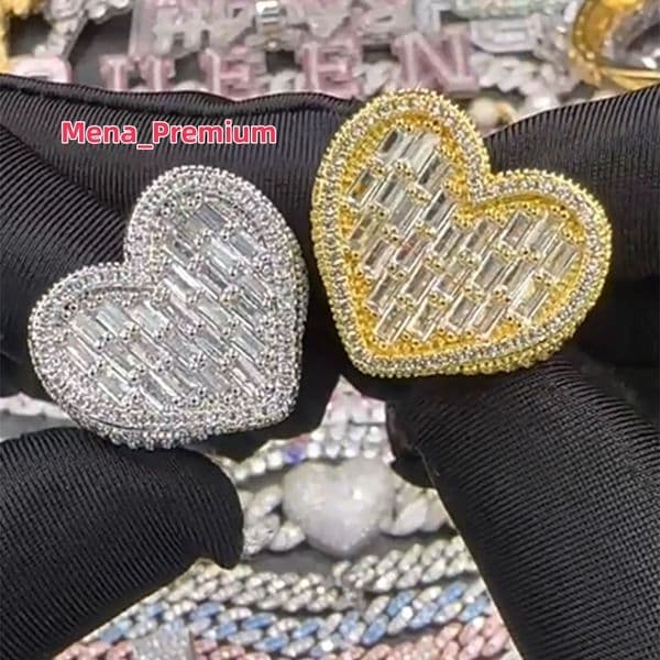 Wholesale Fashion Baguette Moissanite Rings 18K Gold Plated Iced Out Cubic Moissanite VVSia Trendy Heart Ring for Women