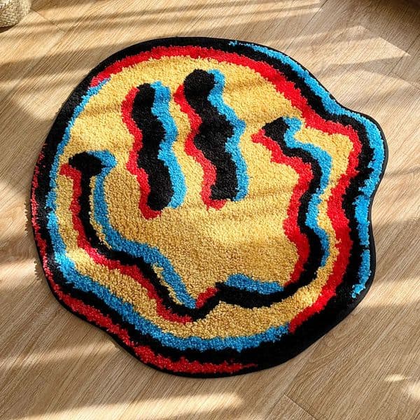 Trippy Smiling Rug - Unique Tufted Ideal Friend Gift Geeky Bedroom Rug Home Decor with TPR Non-Slip Backing 260203