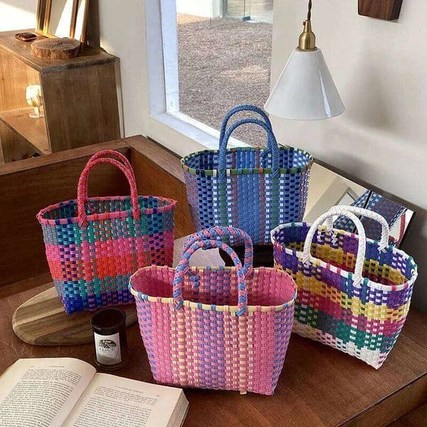 Weaving Hand Basket Colorful Handbag Fashion PVC Handle Woven Bag Patchwork Striped Tote Purses Large Capacity Picnic Beach Bags 26H0211