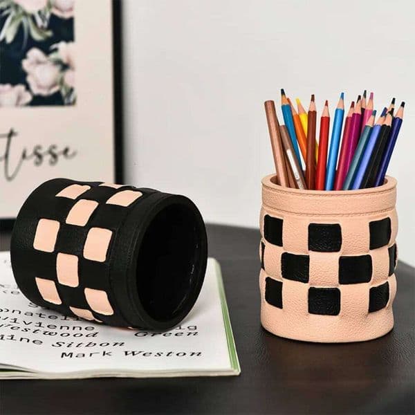 Imitation Leather Chessboard Pen Holder Multifunctional Large Capacity Desktop Box Creative PVC Stationery Storage 26Y0211
