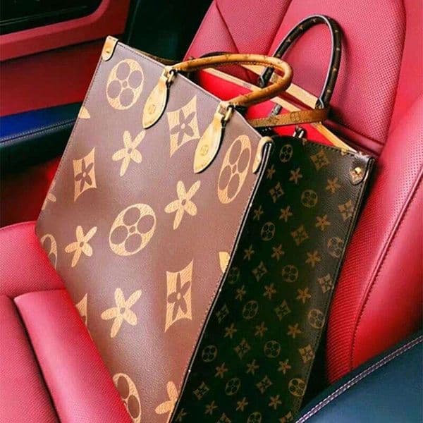Women Shoulder Bags Designer Bag On The Go Embossed Black Flower Large Capacity GM MM Leather Tote Bag Fashion Luxury Handbag Lady Crossbody Woman Purse 89 88