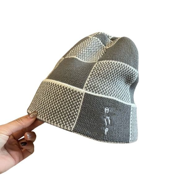 Beanie/Skull Caps Designer hats fashion high quality outdoor letter Cap winter Beanie Men Women winter Letters Embroidery warm wool skull Caps k-5