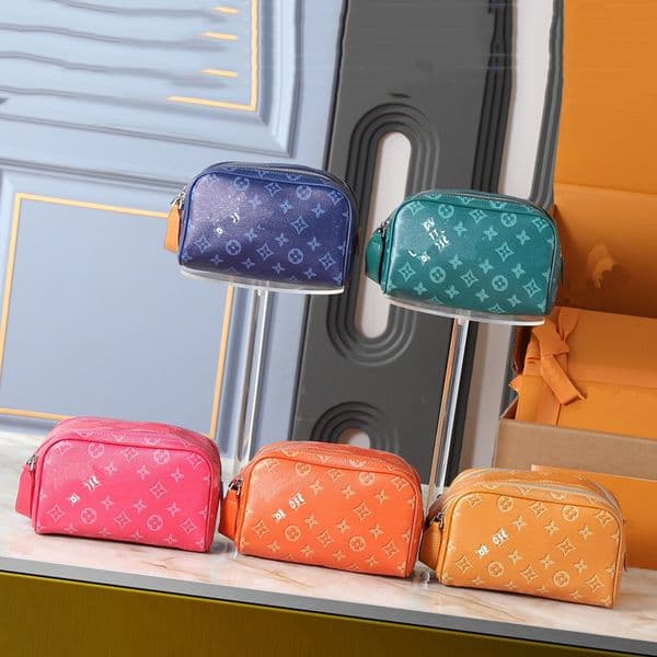 2026 High Quality Murakami Luxury Cosmetic Bag, Large Capacity Soft Women Clutch, Manufacturer Wholesale