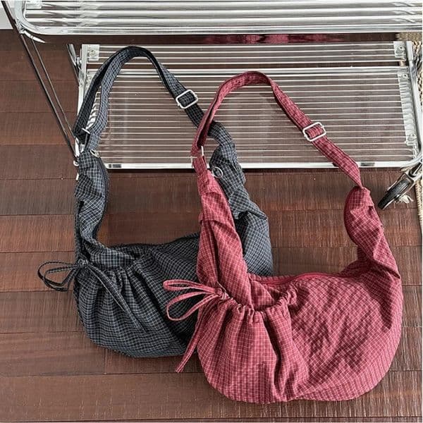 Retro Plaid Hobos Shoulder Bags for Women Drawstring Pocket Nylon Dumpling Bag Large Capacity Portable Travel Messenger Bag 260205