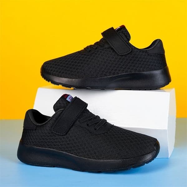 Boys Breathable Running Shoes Lightweight Girls Sports Shoes Seasonal Outdoor Childrens Black Mesh Breathable Casual Shoes 260203BJ