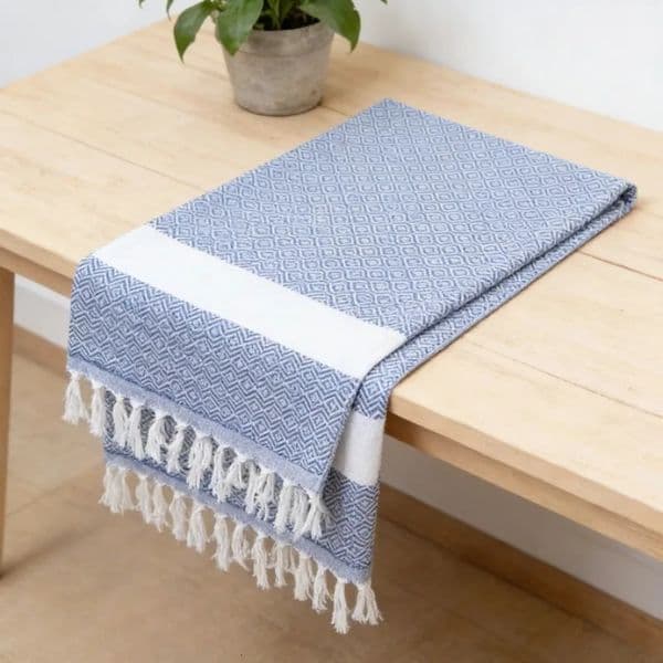 Polyester Cotton Blended Beach Blanket Woven with Linen Absorbent and Quick Drying Suitable for Swimming Pools and Gyms 260202