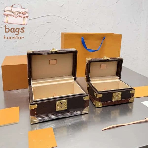 Designer Bags Boxes Leather Box 8 Mens Watch Organizer Jewelry storage box fashion womens Rings Tray Cosmetic case bag 24 cm