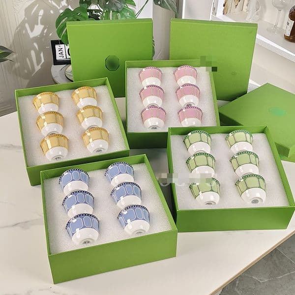 Six Small Tea Cups Are High-end and Of High Appearance Standards. Bone China Tea Sets Are A Must-have As Gifts