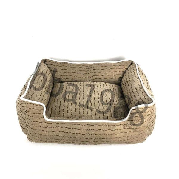Designer Dog Nest Classic Letter Brown Pink Pet Bed Soft and Comfortable Square Cat nest Chenery Fadou corgi Large and Small Warm Dog House kennel