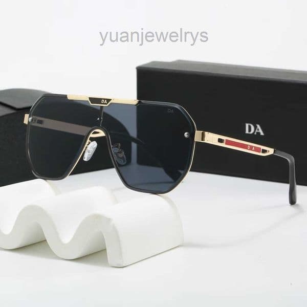 Luxury designer sunglasses Pilot goggles designer for women letter fashion Beach shading UV protection polarized glasses gift with box nice