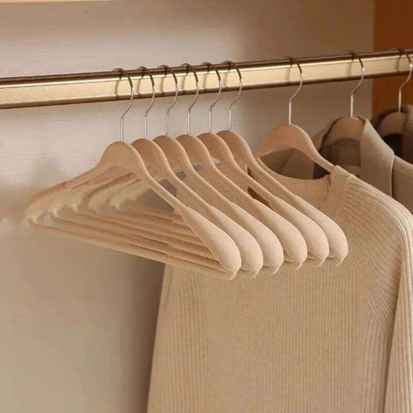 5Pcs Wide Shoulder Flocked Velvet Hangers Seamless Non-Slip Flocking Clothes Hanger Household Wardrobe Closet Organizer for Coat 26Y0227