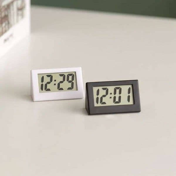 Small Car Meter Mini Digital LCD Display Travel Electronic Home Office Desk Clock 26W0228