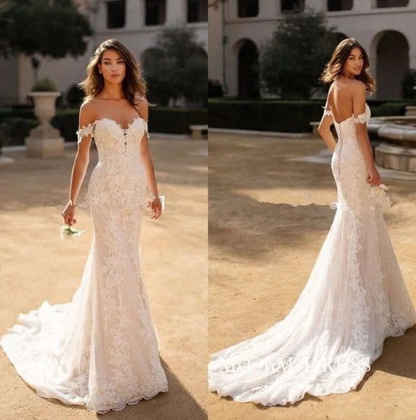 Elegant Off The Shoulder Lace Mermaid Wedding Dresses Tulle Applique Sweep Train Bridal Gowns With Buttons Robes De Mariee J19 D0213
