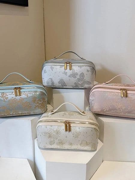 New Embroidered Large Capacity Toiletry Organizer Designer Cosmetic Pouch Portable Travel Makeup Case Multifunctional Minimalist Luxury Storage maquillaje Bag
