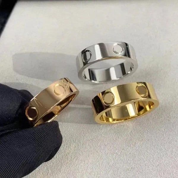 Luxury Designer Ring for Women Classic Love Rings Band Simple Personality Style Jewelry Gift 18K Gold Ring