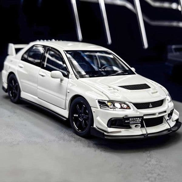 JDM 132 Mitsubishi Lancer Evolution Ninth Super Racing Metal Alloy Diecast Car Model Outdoor Collection Hobby Boutique Gift Boy L260601