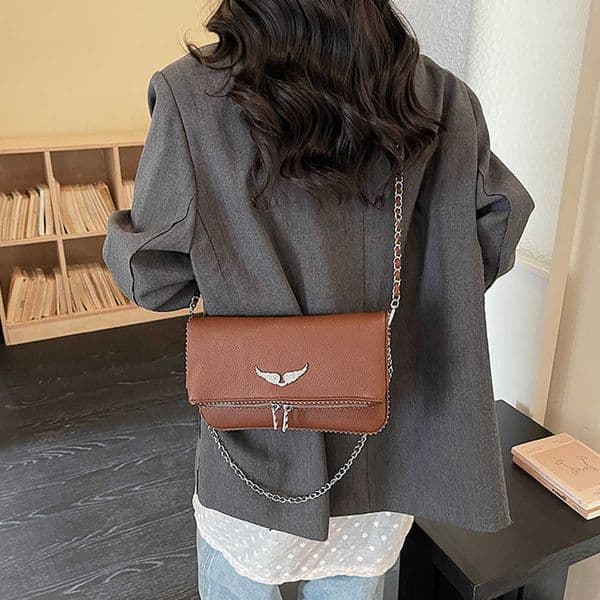 trade 2026 foreign new French-style classic fashionable and versatile chain clamshell cross-body messenger bag for women with wi H260601