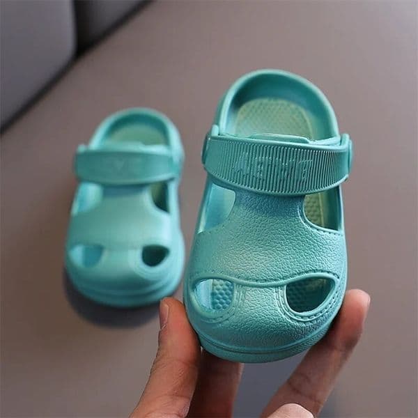 Childrens Cave Shoes Summer Boys Baby Non-slip Soft Soled Beach Shoes Girls Baby Cartoon CHILDRENS Slippers260514ww