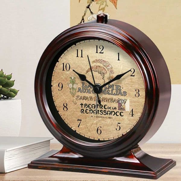 Classic Retro Table Clock Metal Frame Silent Movement Bedside Alarm Clock Light Luxury Pastoral Style Home Desktop OrnamentT260601
