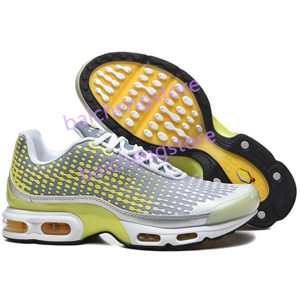Designer TN7 running shoes Whit Black Volt Hyper Pink Bred Panda Safari Half Blue Grey Orange Blueprint Pure Platinum Sail men women outdoor sports sneakers shoes x3