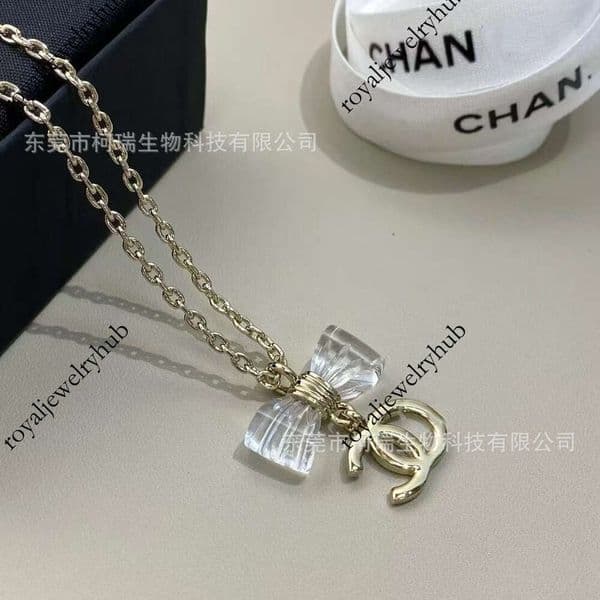 Designer Jewelry channels necklace Acrylic Bow Necklace for Women Fashionable and Unique Jewelry for Women cc necklace