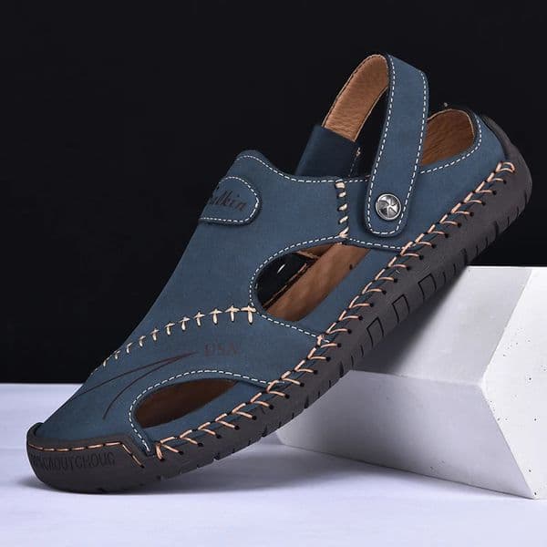 Handmade Summer Sandals Men Breathable Leather Shoes Man Outdoor Men Sandals Antiskid Beach Sandals Hollow Shoes Fashion 260601