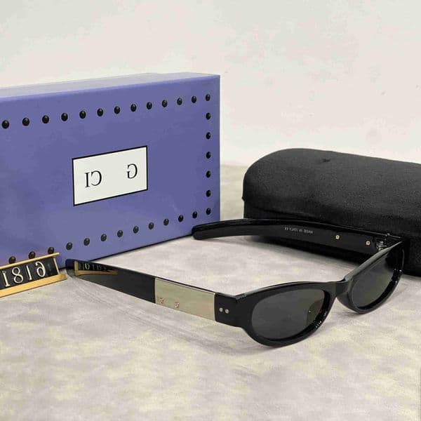 sunglasses ladies Designer oval small frame sexy trend sunglasses out fashion with shopping out UV protection beach sunglasses high quality S260602