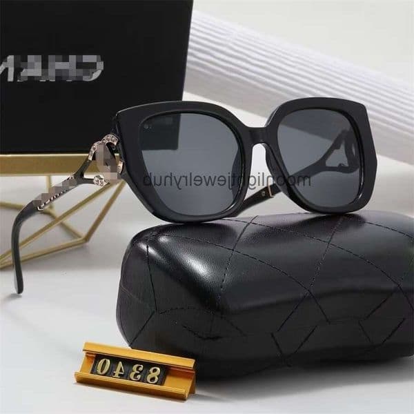 cc sunglasses designer Black Warrior No-Makeup Mirror Womens Sunglasses with Sunglasses Legs for Daily Use channels sunglasses