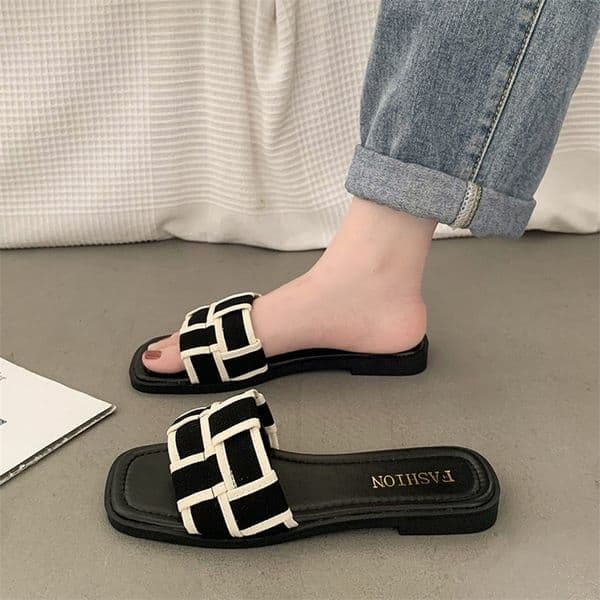 Summer 2025 Braided Flip-flops Womens Open-toe Wear Temperament with Chunky Fashion Slippers Beach Shoes Womens Shoes 260525ww