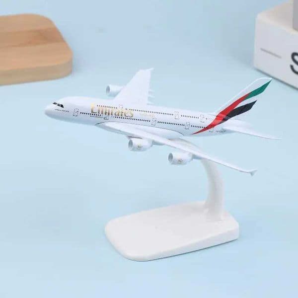 1 Set A380 14cm Aircraft Model Metal Replica Alloy Material Plane Model Aviation Simulation Airplanes Decoration L260603LUNU