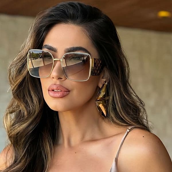 Designer Sunglasses For Women Sunglasses UV400 Polarized Sunglasses Large Big Frame Luxury Brand Sunglass PC Frame Beach Glasses Eyewear DV8300